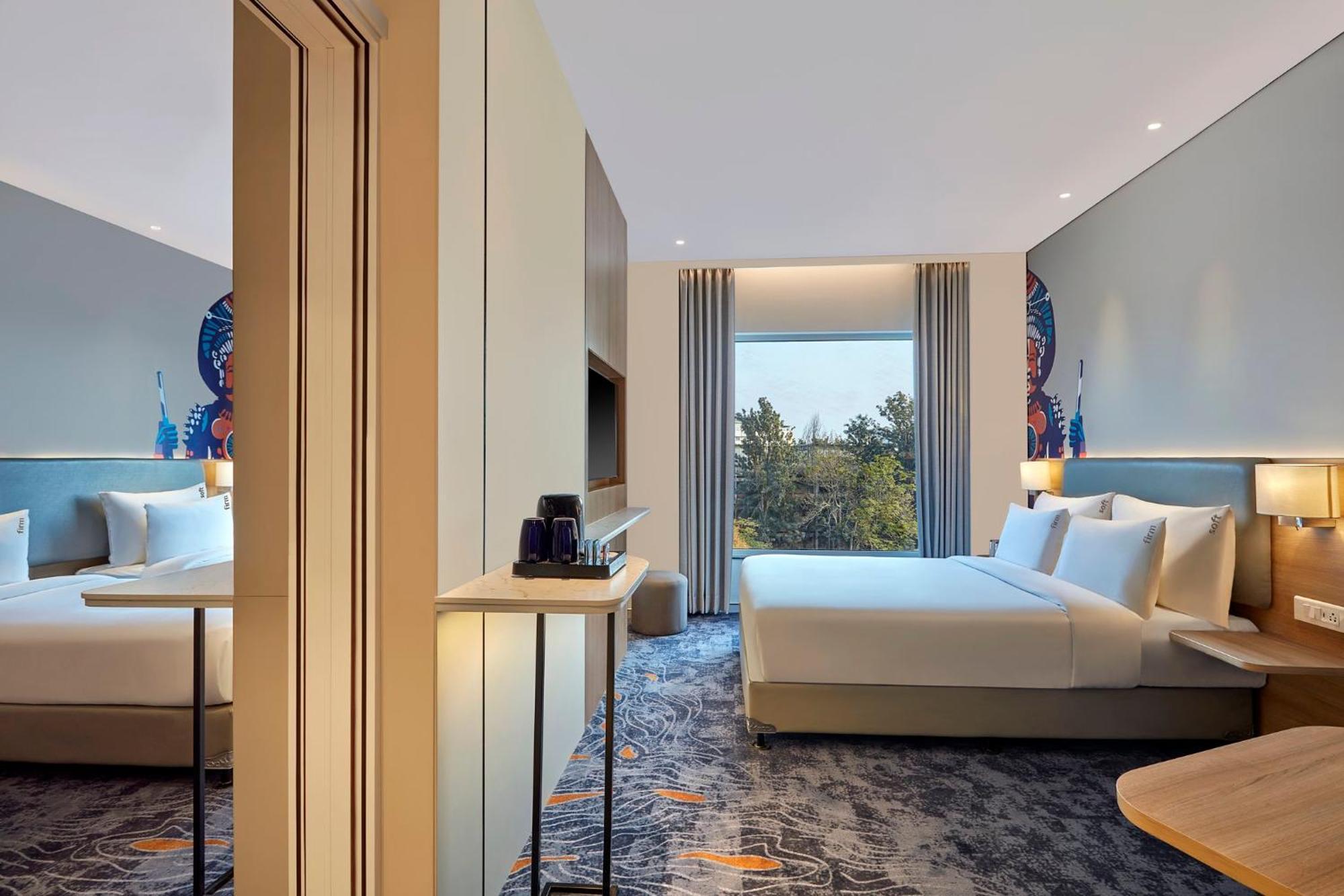 Holiday Inn Express Bengaluru Bommasandra By Ihg Kammasandra Ngoại thất bức ảnh